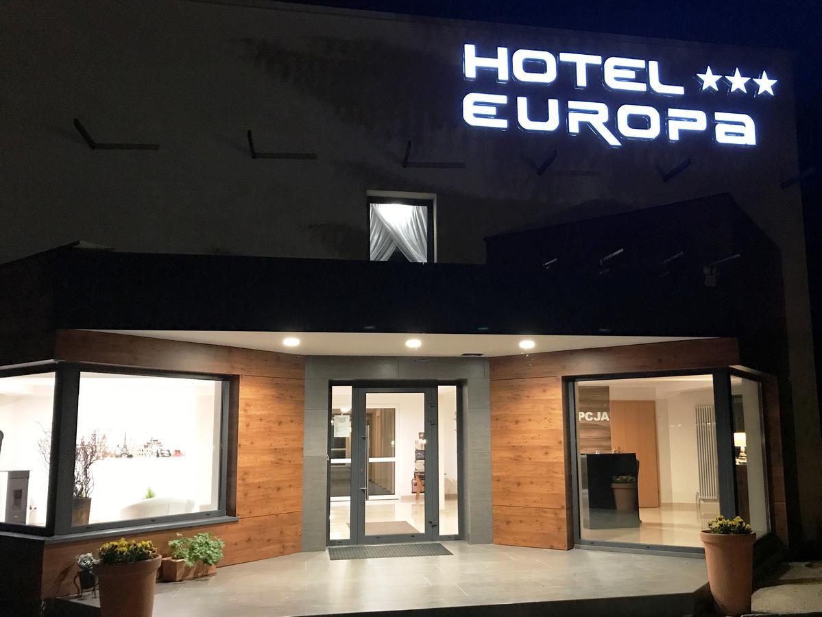 Hotel Europa Elblag Bagian luar foto